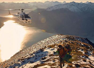 هلیکوپتر سواری در جهان: راهنمای جامع برای یک تجربه فراموش نشدنی هلیکوپتر سواری در جهان: راهنمای جامع برای یک تجربه فراموش نشدنی