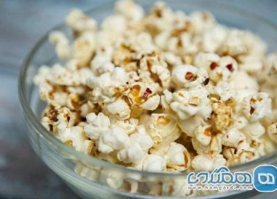 با این خوراکی های کم کالری اما سیر کننده خودتان را لاغر کنید با این خوراکی های کم کالری اما سیر کننده خودتان را لاغر کنید