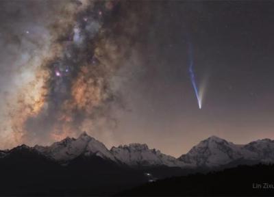 عکس زیبای دنباله دار لمون و راه شیری با جزئیات پنهان در یک قاب آسمانی عکس زیبای دنباله دار لمون و راه شیری با جزئیات پنهان در یک قاب آسمانی